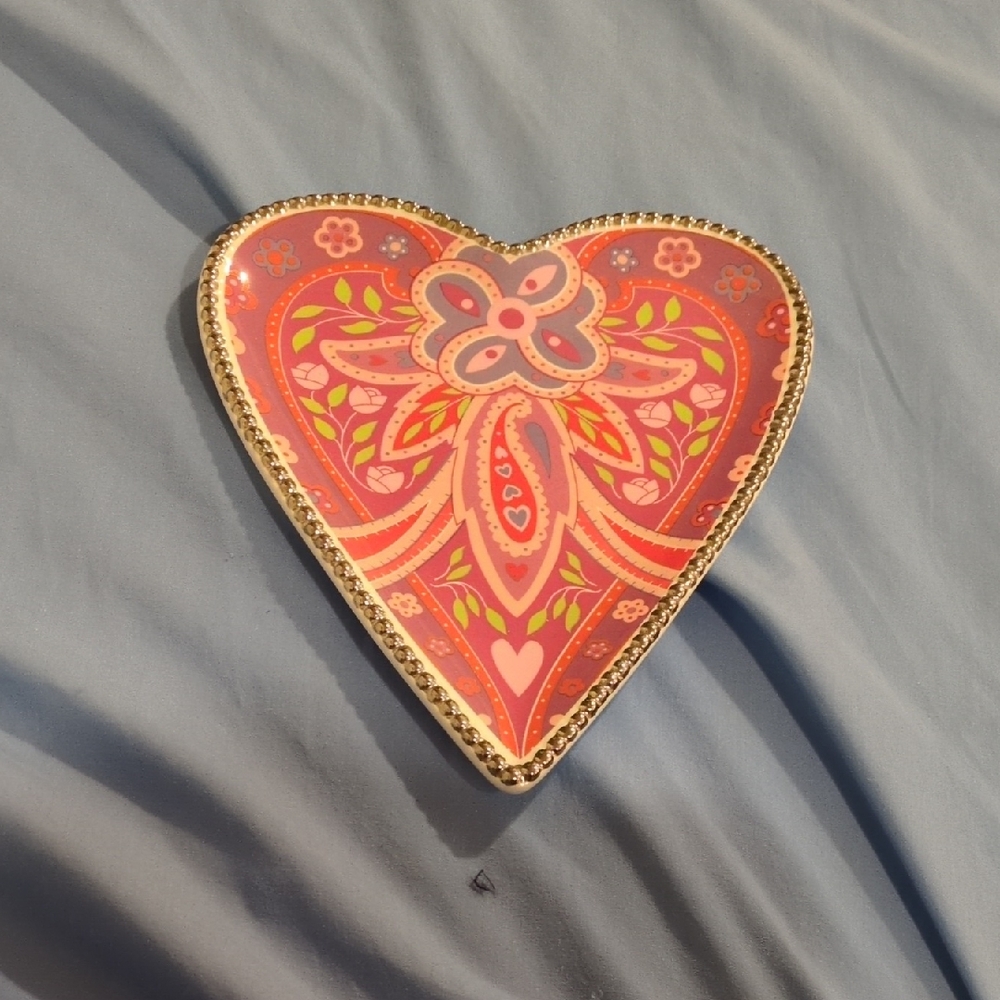 Heart-Shaped Pink and Gold Decorative Tray